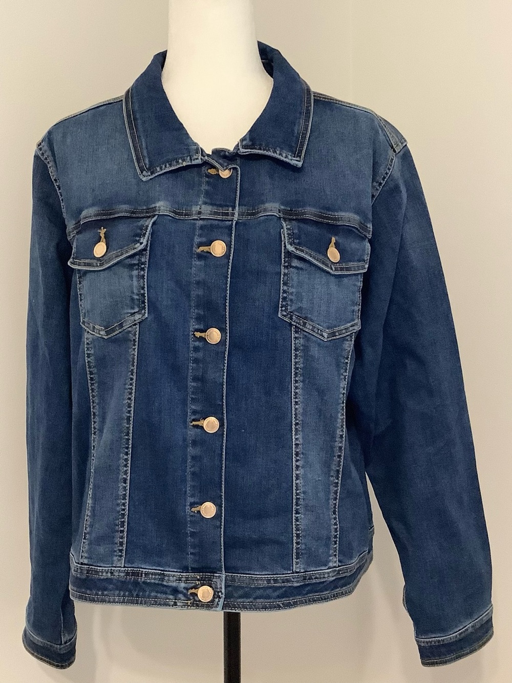 NWOT Simon Chang Women’s Blue Denim Jacket Biker Trucker Casual Sz. XXL